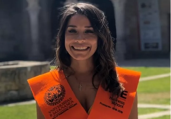María Elena Tuñon culminó su maestría en Salamanca y su vuelo estaba programado para el 29 de marzo. Foto de cortesía