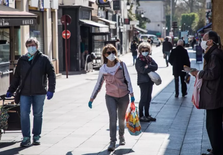 Otra posibilidad pesimista manejada por la OMC, es que la crisis  se prolongue lo que  supondría un desplome del comercio del 32%. EFE