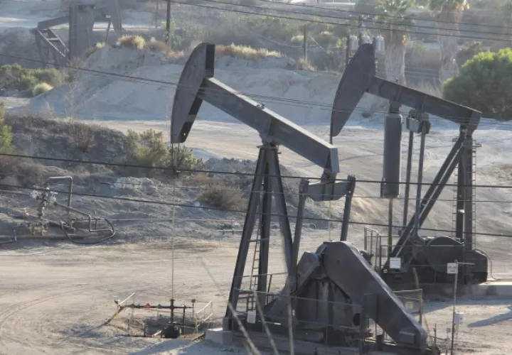 En lo que va de año, el precio del WTI  ha caído cerca del 70 % . EFE