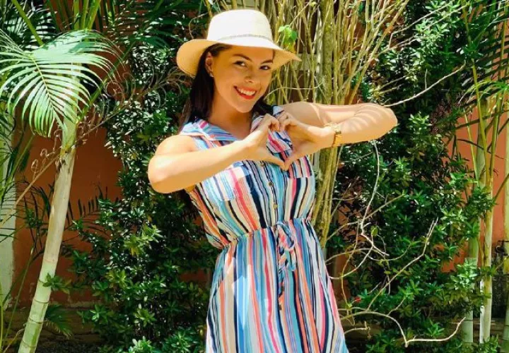 Doralis Mela, presentadora de televisión. Instagram