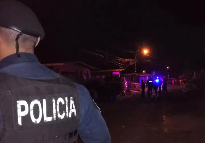 Lo matan a tiros en el portal de su casa en El Tecal de Arraiján.