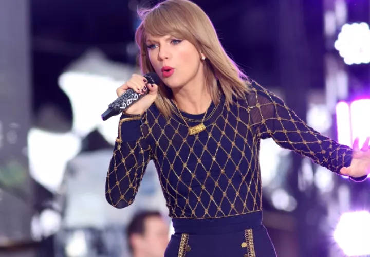 Taylor Swift está pendiente de su boda. Archivo