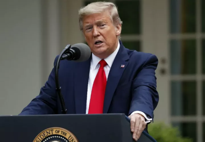 El presidente Donald Trump dijo que la OMS debe rendir cuentas. Foto: AP.