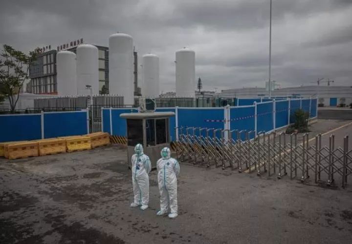 En la ciudad, cuna de la pandemia, hay ahora 44 casos sospechosos de haberse contagiado del virus, según los últimos datos ofrecidos hoy por la Comisión Nacional de Sanidad de China. FOTO/EFE