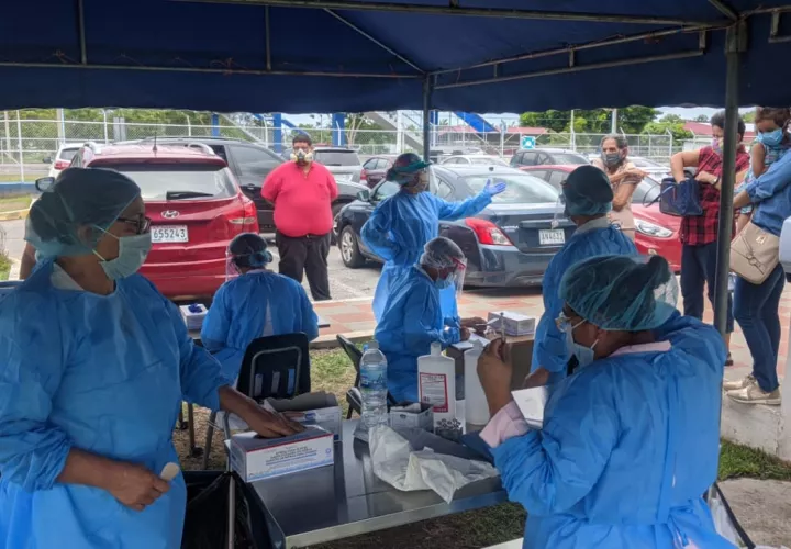 De acuerdo con las estadísticas del Ministerio de Salud, en la provincia de Bocas del Toro se han registrado 25 casos de COVID-19, la mayoría de ellos en el distrito de Chiriquí Grande.