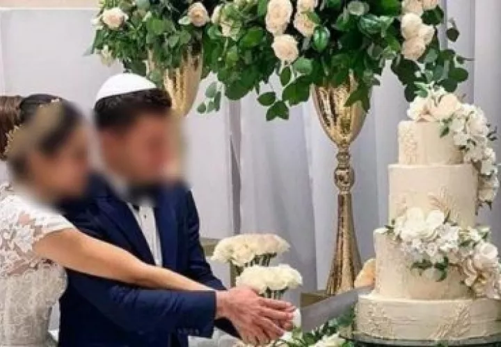 Pareja celebró boda en medio de la cuarentena y ahora enfrenta la justicia. 