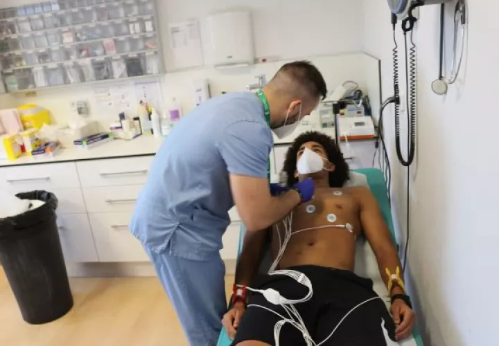 Adalberto 'Coco'  Carrasquilla en la prueba médicas de ayer. Foto:FCartagena_Efs