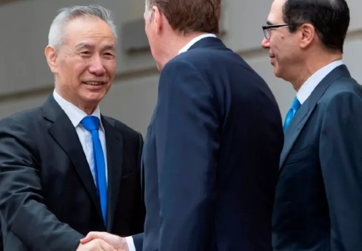 El viceprimer ministro chino Liu He,  conversó con el representante de Comercio de Estados Unidos, Robert Lighthizer, y con el secretario del Tesoro. EFE