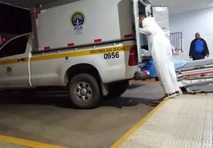 Las autoridades investigan si este hecho de sangre está vinculado a otro ocurrido  en la ciudad capital.