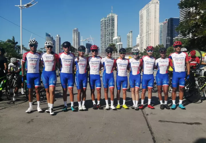 Selección masculina y femenina de ciclismo. Foto:Cortesía