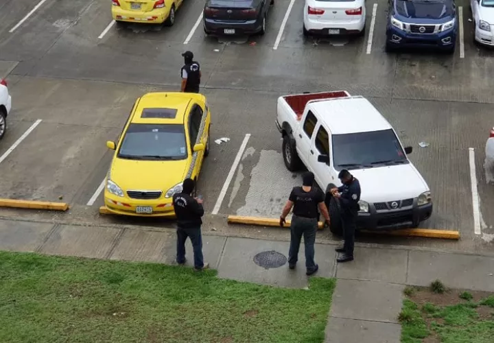 Estos operativos se originan luego de una balacera ocurrida en la comunidad de Puerto Escondido, donde dos personas resultaron heridas con arma de fuego.