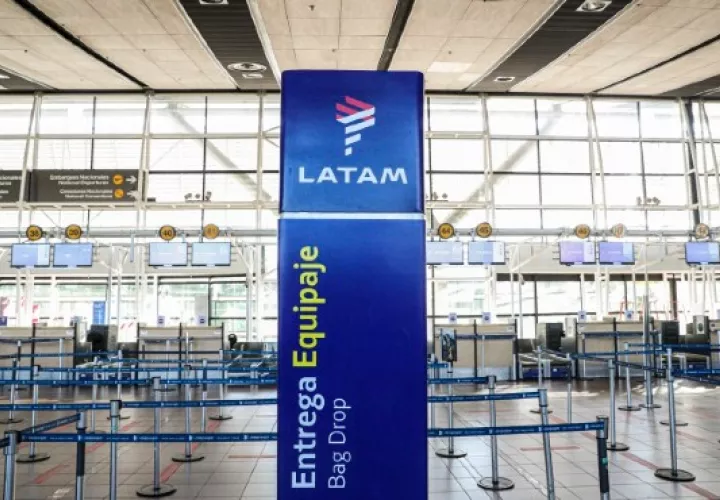 El director ejecutivo de Latam, Roberto Alvo, señaló que la perdida contable "es una consecuencia natural del impacto que del COVID-19. AP