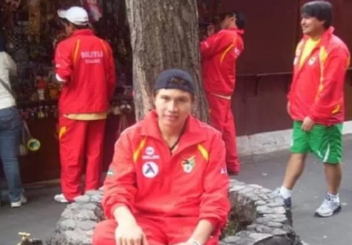 Deibert Román jugó en las categorías menores de la selección boliviana.