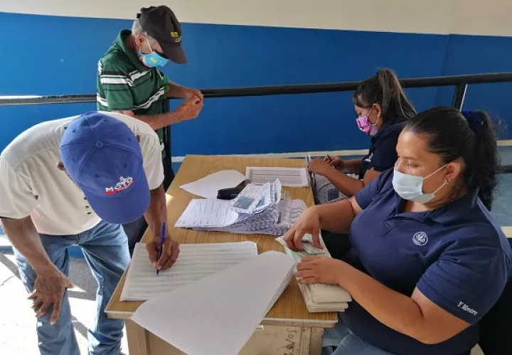 El programa de IVM necesita una inyección económica.
