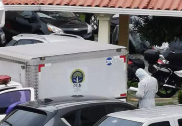 Los vecinos del lugar sintieron un fuerte olor y llamaron a unidades de la Policía Nacional.