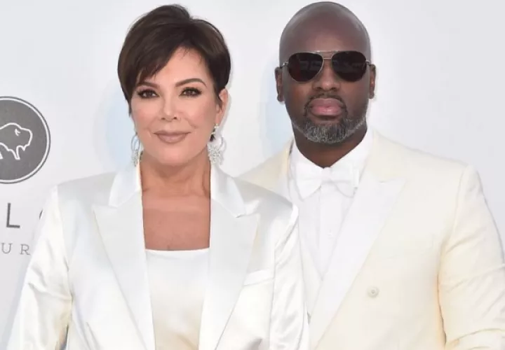 Kris Jenner y su novio Corey Gamble. Foto Instagram