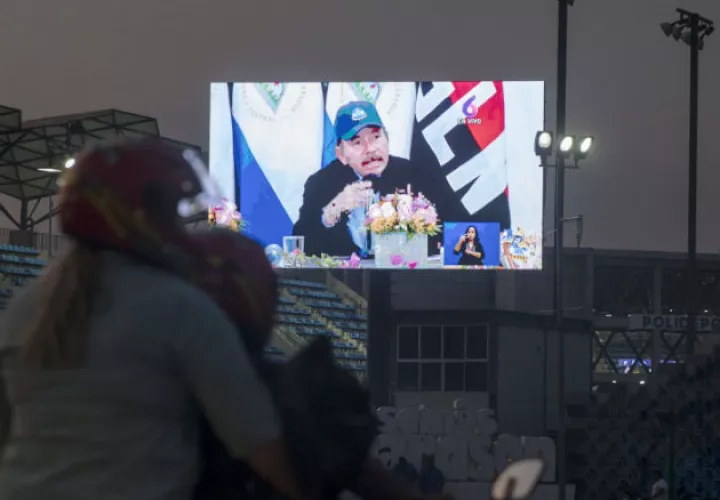 El Gobierno del presidente Daniel Ortega, sólo ha reportado 14 casos de coronavirus, incluyendo 5 muertos. Fotos: EFE.