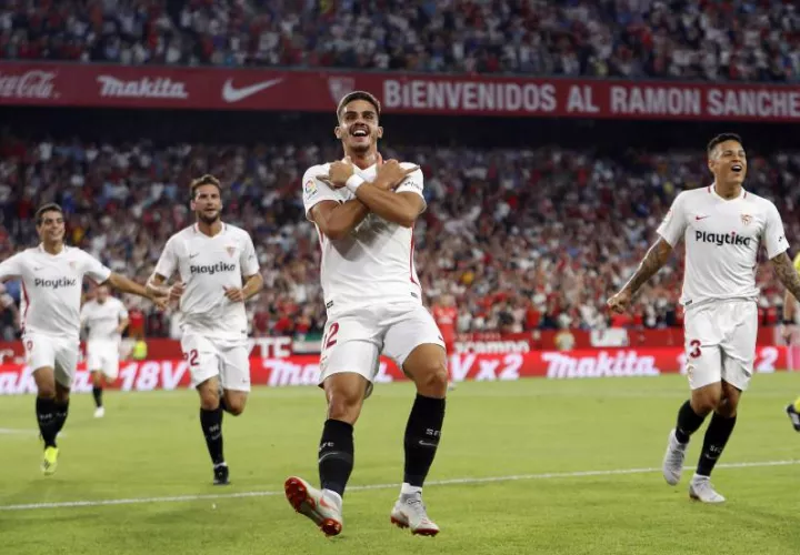 Jugadores del Sevilla. Foto:AP