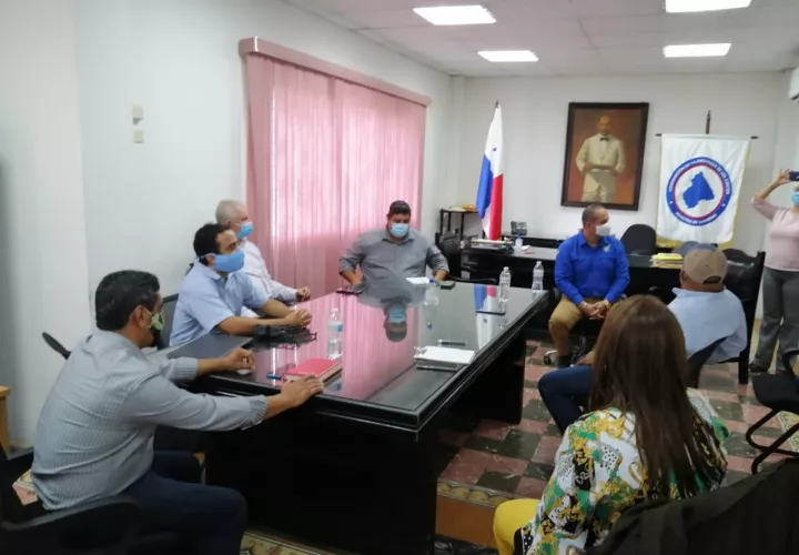 Las autoridades locales solicitaron además, evaluar la reapertura de los bloques económicos en la región santeña, donde se presenta la menor estadística de casos de coronavirus, con un solo positivo activo hasta  la fecha.