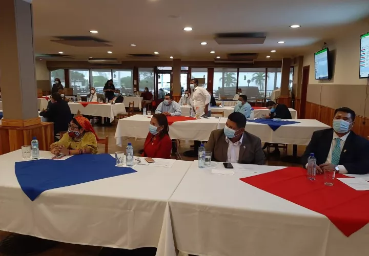 PRD se reunió elegir su propuesta para la junta directiva de la Asamblea Nacional.