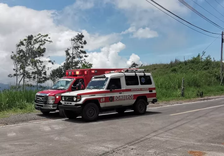 Según confirmó el  Cuerpo de Bomberos los equipos de rescate salieron a las 11:30 a.m y aún se mantiene en ruta al sitio, ubicado en el corregimiento de Cirí Grande al norte de la cabecera de Capira.