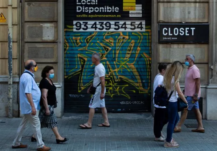 La pandemia ha tenido un "impacto más negativo de lo esperado sobre la economía mundial y que se prevé ahora una contracción del - 4.9%. EFE