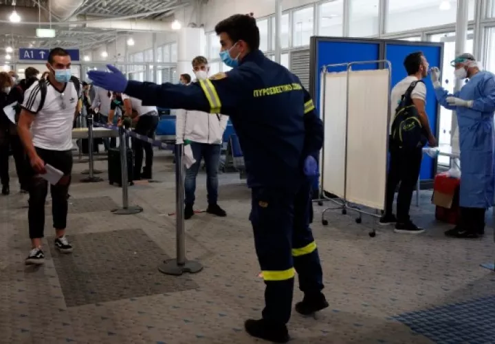 Si el test se hace en el aeropuerto, de salida debe haber capacidad EFE