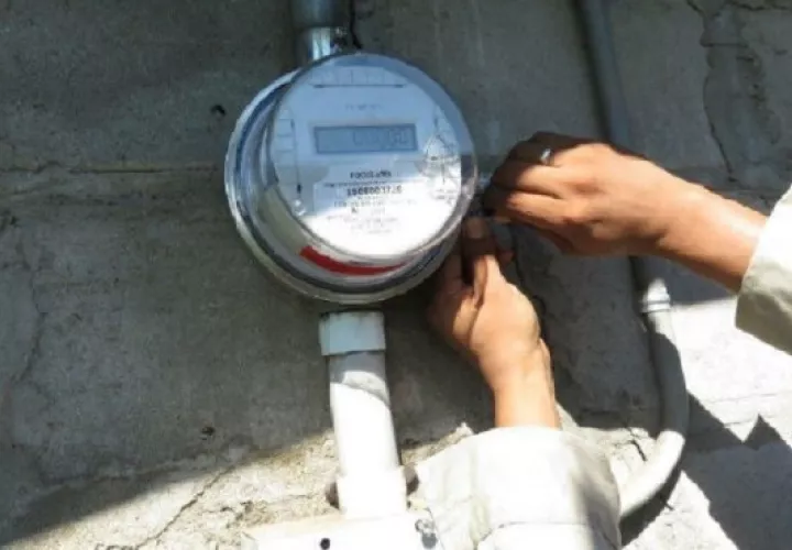 Actualmente, existe un total de 1 millón 175 mil 313 clientes de electricidad. Foto/Archivo