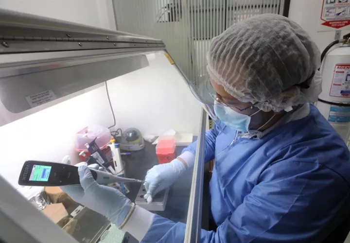 Entre los participantes se incluirá a medio centenar de personas que conviven con el virus de la inmunodeficiencia humana (VIH, causante del sida).
