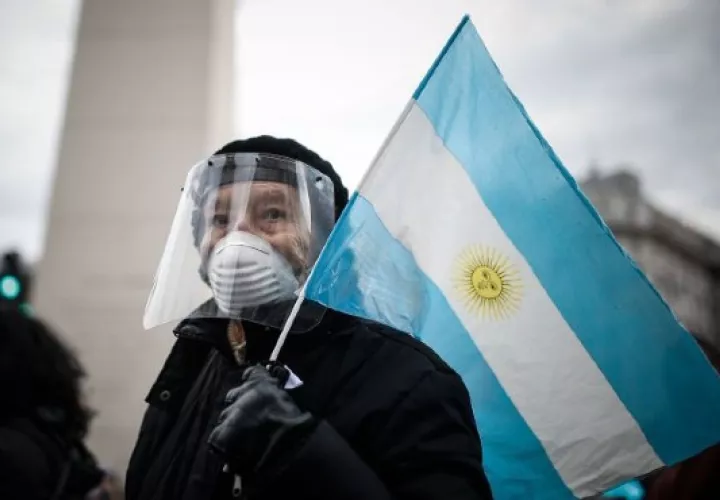 Argentina atraviesa desde hace dos años una recesión. EFE