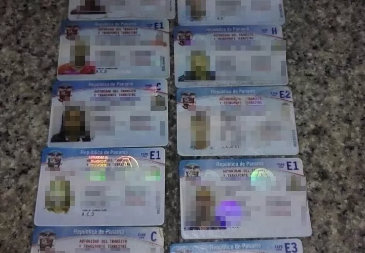 La prórroga de la vigencia de licencias busca evitar concentraciones para ratirar este documento.