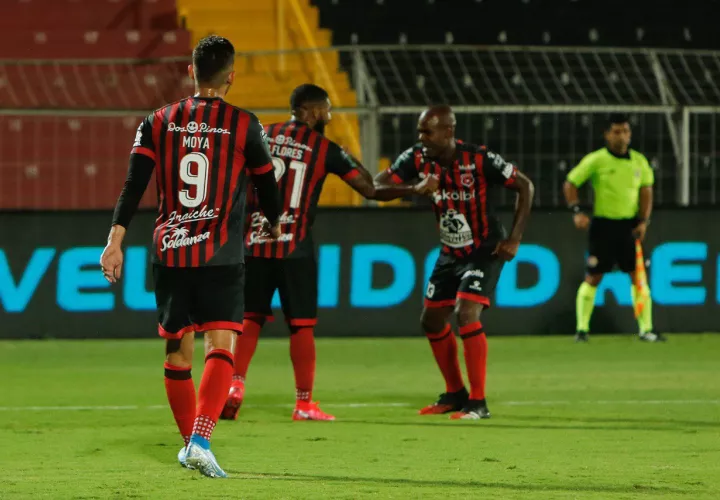 Alajuelense con Adolfo Machado eliminó a Herediano en semifinales. Foto:Twitter
