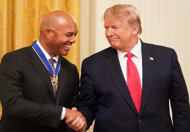 Mariano Rivera mantiene una buena relación con Trump.