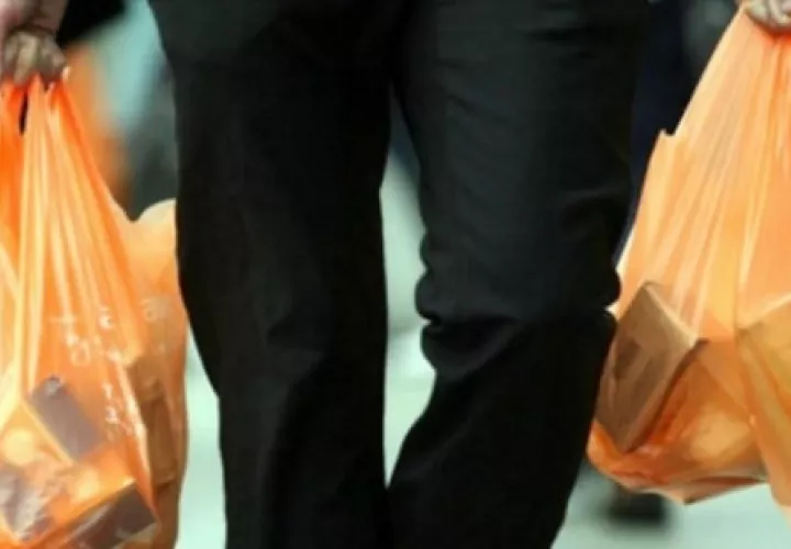 Las bolsas con polietileno tenían un costo de $1,300 la tonelada.