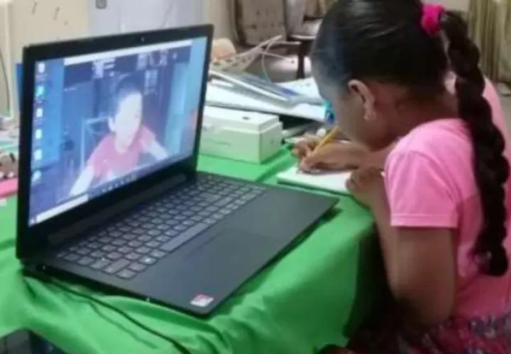 Varios colegios particulares han aplicado la educación a distancia. 