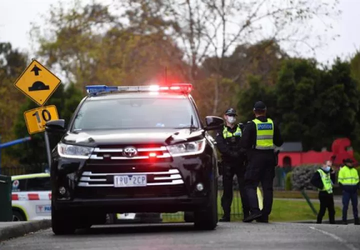 Australia, con poco más de 8,500 casos confirmados desde el inicio de la pandemia, incluidos 106 fallecidos, había logrado contener el avance del virus hasta el actual rebrote. FOTO/EFE