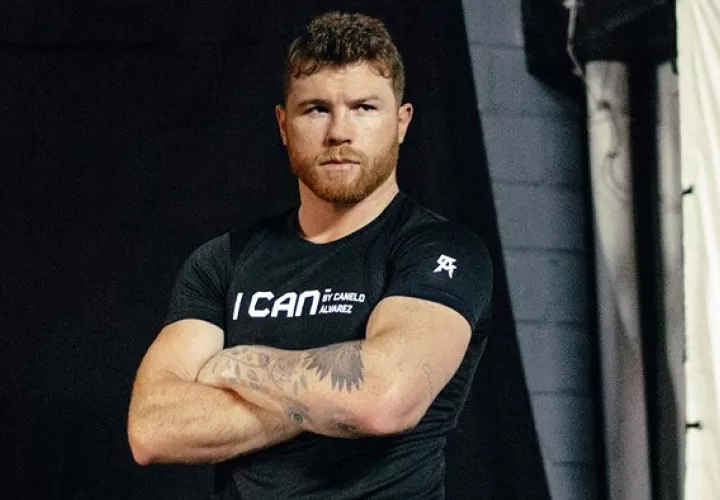 Saúl 'El Canelo'  Álvarez hizo su debut a los 15 años. Foto:  Instagram