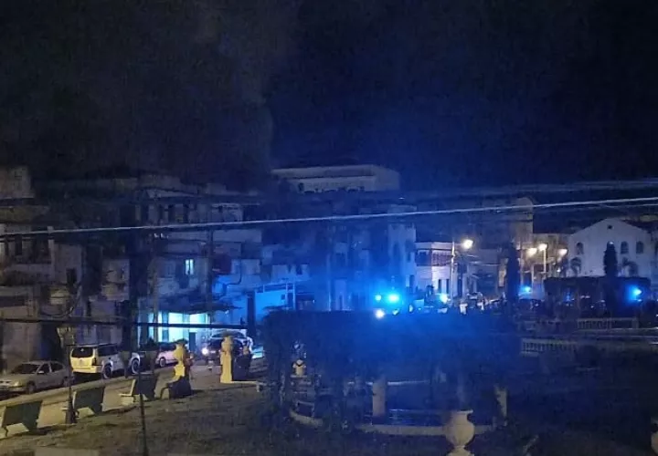 Los primeros informes señalan que al parecer un corto circuito, provocó el incendio, Sin embargo, la oficina de seguridad de la unidad bomberil, hará la investigación de este caso.
