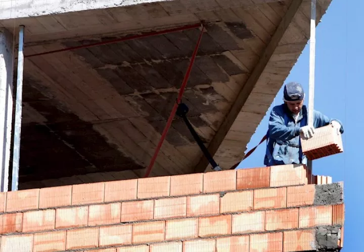 El INE explica que la recogida de datos para estas previsiones del tercer trimestre se realizó del 15 de junio al 6 de julio, una vez finalizado el estado de alarma, mientras que el anterior se hizo durante el confinamiento.