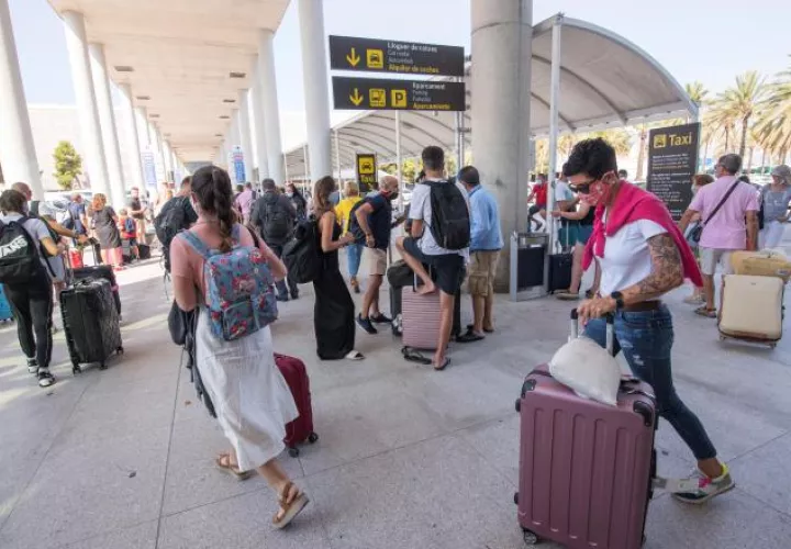 Varias aerolíneas han anunciado ya la reapertura de frecuencias internacionales con la capital ecuatoriana, entre ellas Aeroméxico. EFE