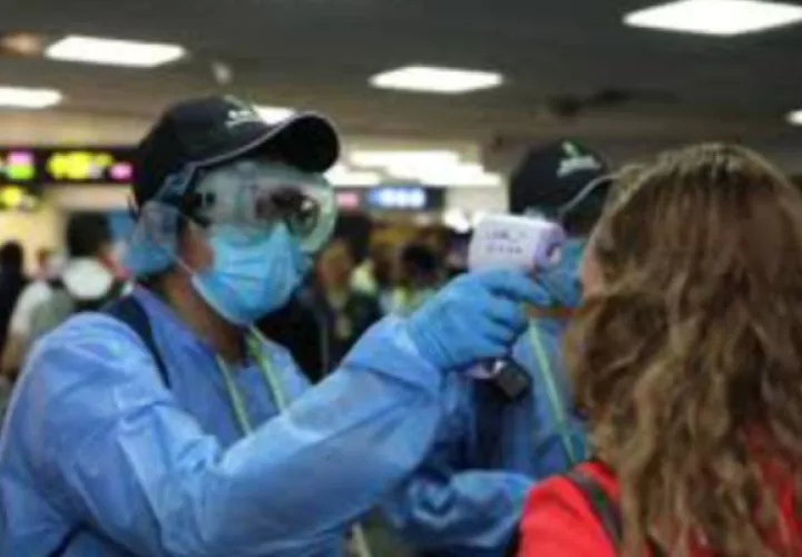 Las autoridades de salud aspiran a aplicar unas 4 mil pruebas de COVID-19 diarias.