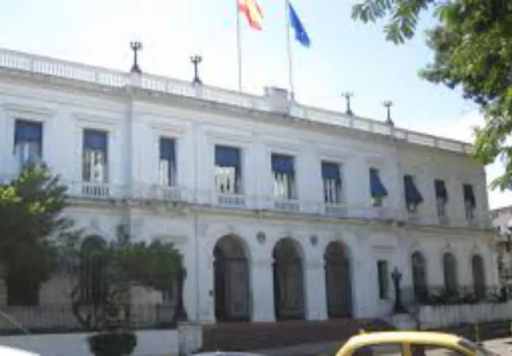 embajada_de_espana_en_panama.jpg
