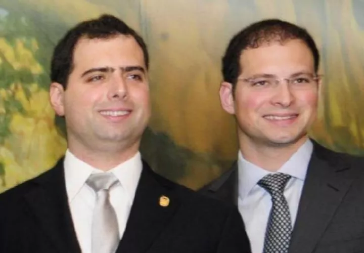  Luis Enrique y Ricardo Alberto Martinelli Linares son diputados suplentes del PARLACEN, Guatemala debió respetar y reconocer esa condición.