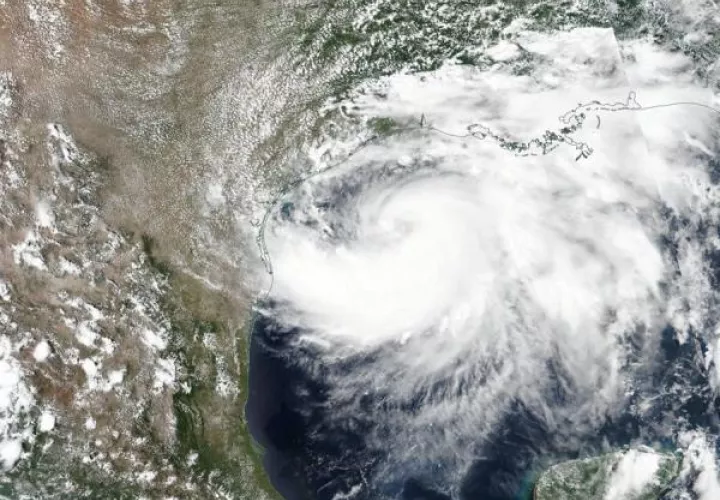 La actual temporada ciclónica tendrá de 13 a 19 tormentas con nombre (con vientos de 65 kilómetros por hora), de las cuales de seis a diez podrían convertirse en huracanes (con vientos de 119 kilómetros por hora). FOTO/EFE