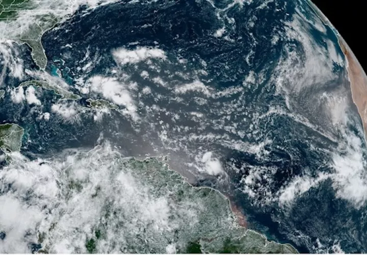 Hanna amenaza con fuertes lluvias con acumulaciones de hasta 18 pulgadas (unos 30 centímetros) y las consecuentes inundaciones en los estados mexicanos de Coahuila, Nuevo León y Tamaulipas.