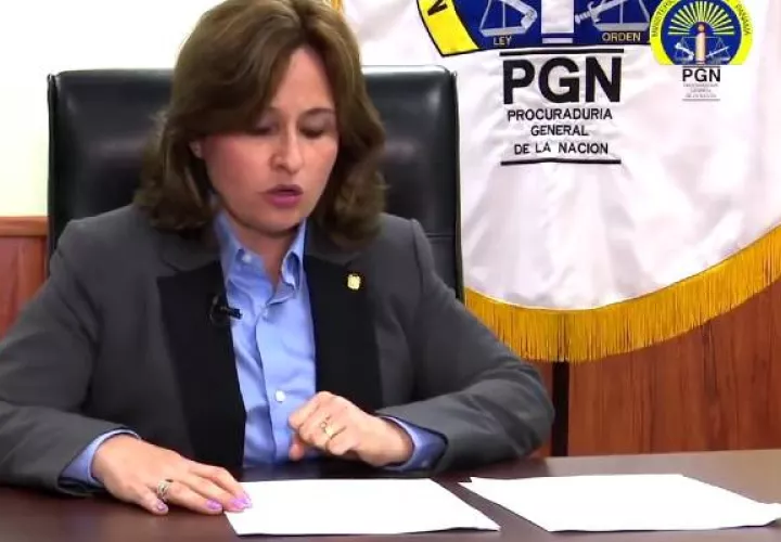 La exprocuradora Kenia Porcell consigna fianza para evitar secuestro de bienes. 