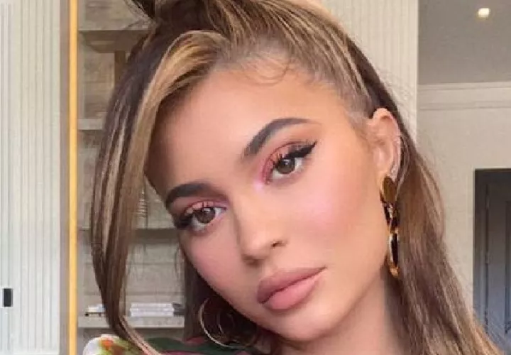 Kylie Jenner tiene aproximadamente 10 tatuajes. Foto: Archivo