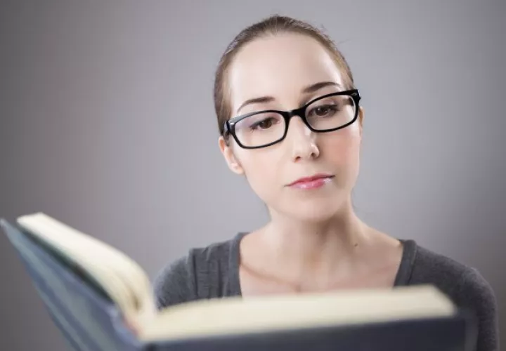La lectura le permite explorar nuevos lugares. ILUSTRATIVA / PIXABAY