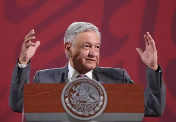 Andrés Manuel López Obrador, recordó que con anterioridad no se había hecho la prueba porque, siguiendo los consejos de las autoridades de salud mexicanas, al no presentar síntomas esta no era considerada necesaria. FOTO/EFE