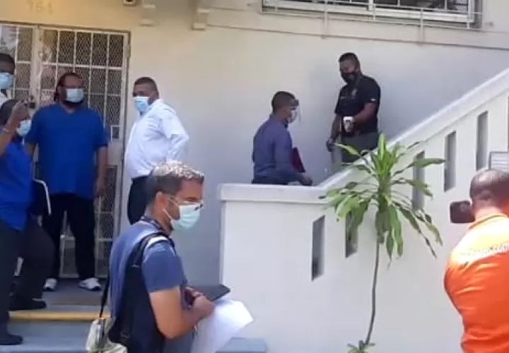 Miembros de Sintrapacasipa acudieron a la Procuraduría General de la Nación a interponer la querella penal. 